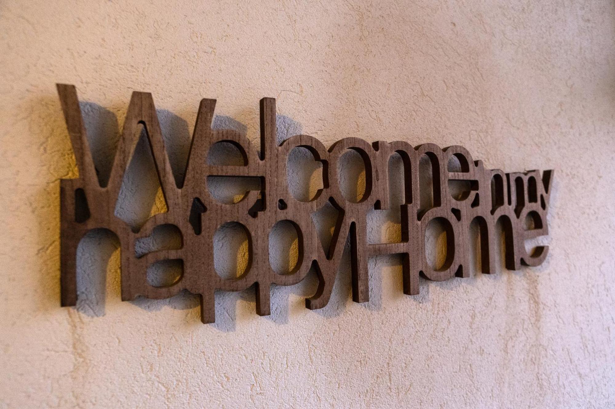 Filuvespri Hotel คอมิโซ ภายนอก รูปภาพ